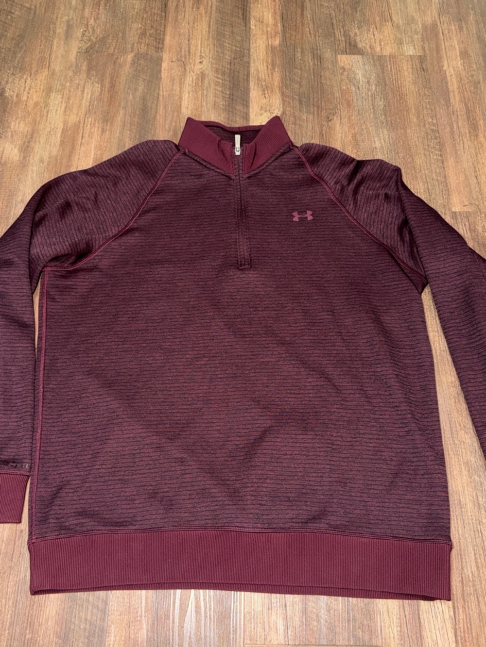 Mens Under Armour 1/4 zip Sweatshirt size XL